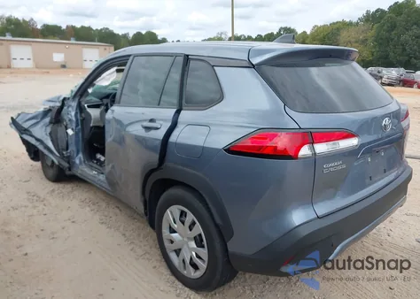 2022 Toyota Corolla Cross L from USA, damaged, VIN 7MUAAABG1NV012220